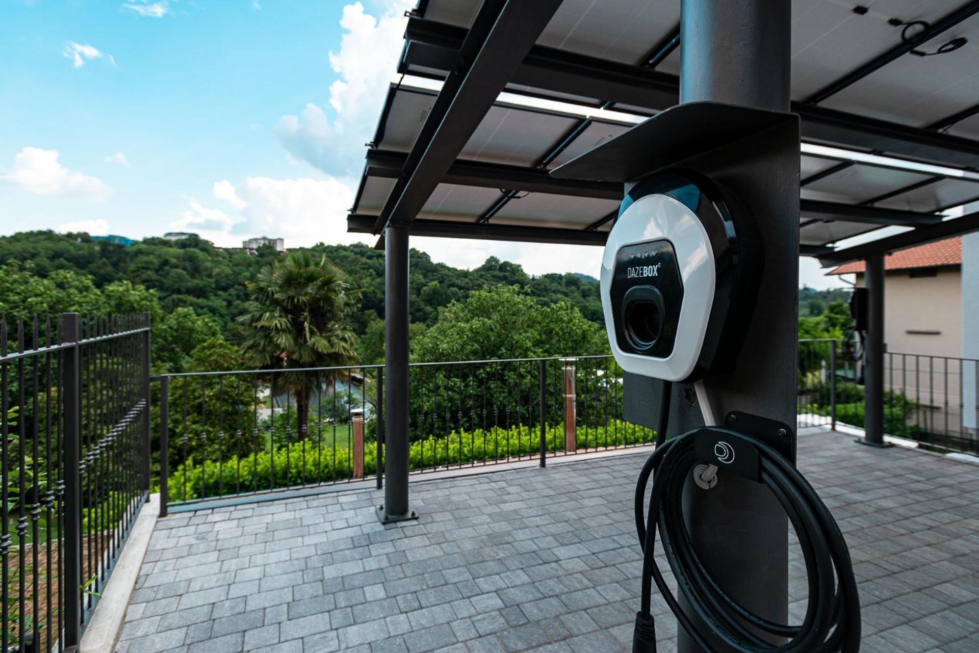 Appartamento Mg House Luxury Côme Esterno foto